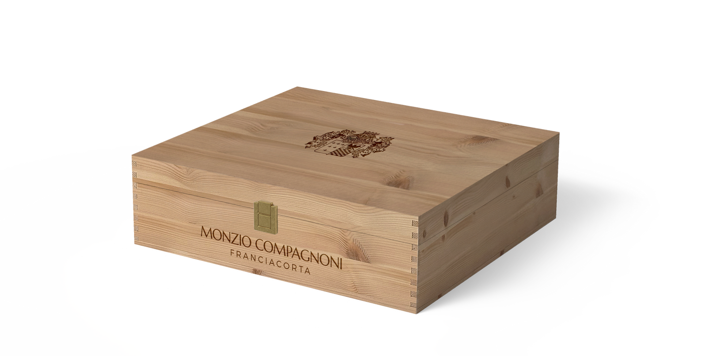 Cofanetto in legno da 4 bottiglie 0.75